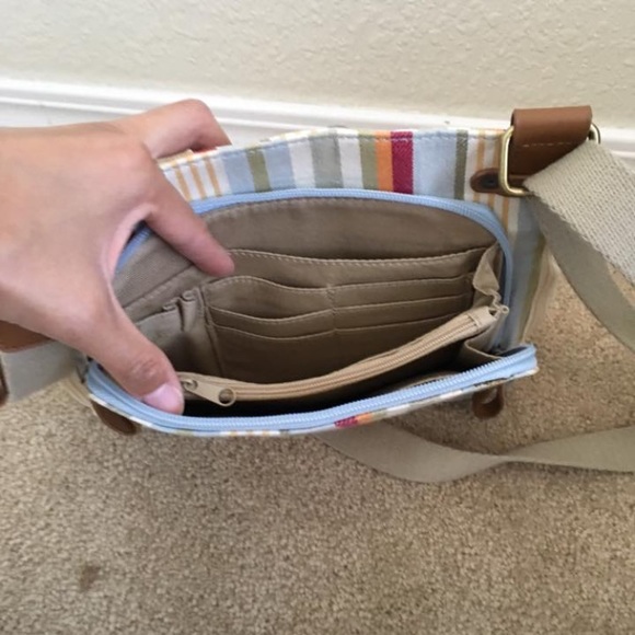 Nice Canvas Crossbody Purse - Picture 5 of 5